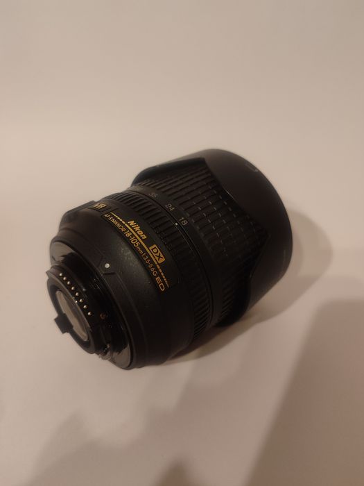 Продаю фотоаппарат Nikon D3200 vr kit 18-105