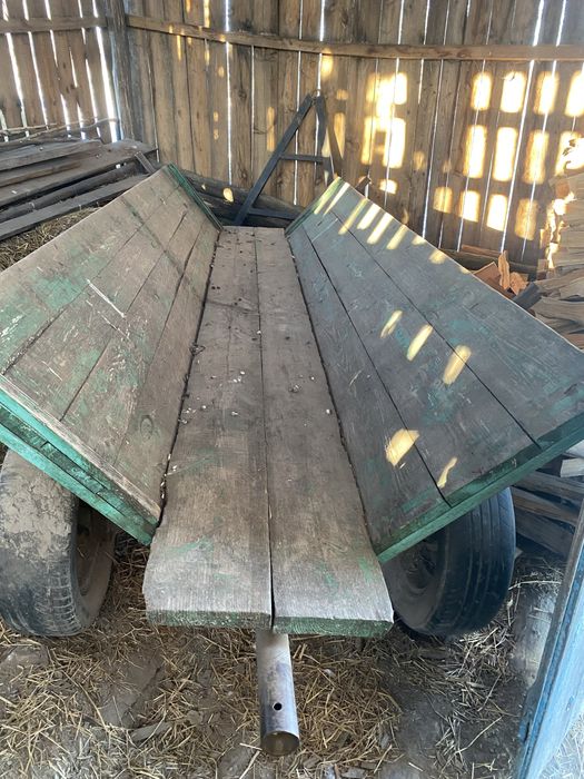 Продам віз під трактор присутній хороший торг