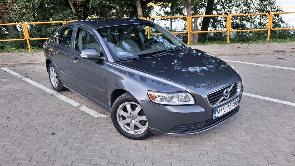 Volvo S40