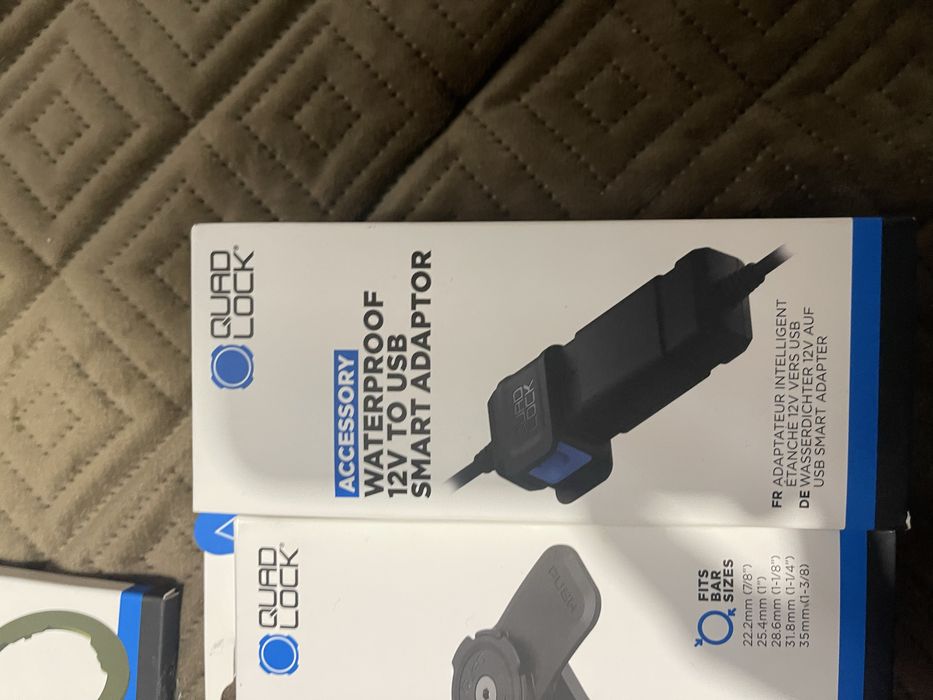 Quadlock acessorios moto novos