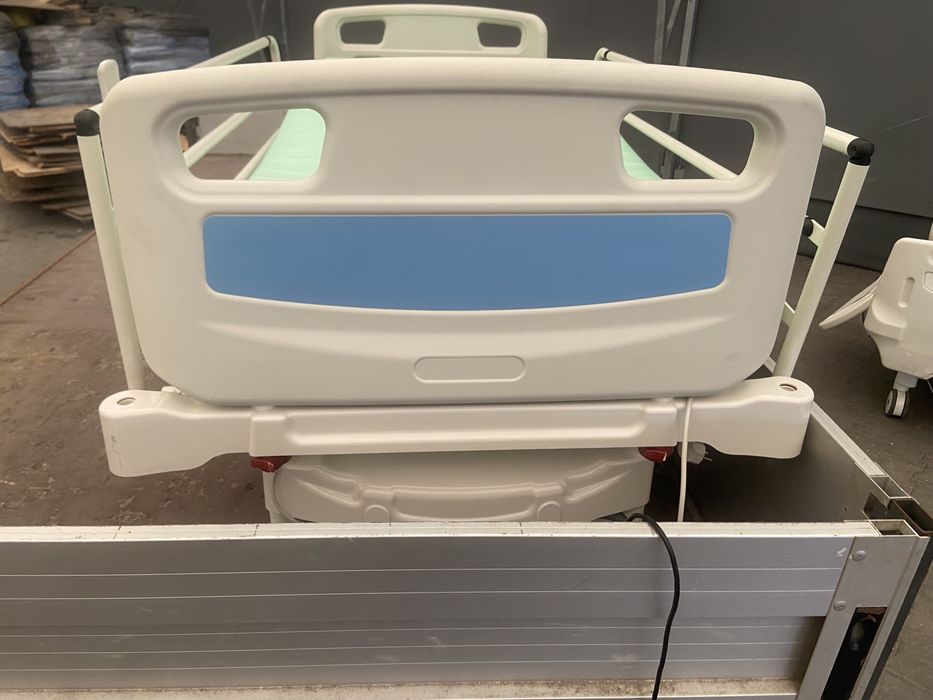 Łóżko rehabilitacyjne szpitalne ortopedyczne jak nowe