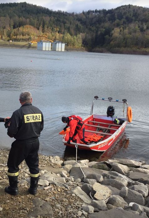 Łódź płaskodenna ratownicza straż pożarna OSP ŁS-76