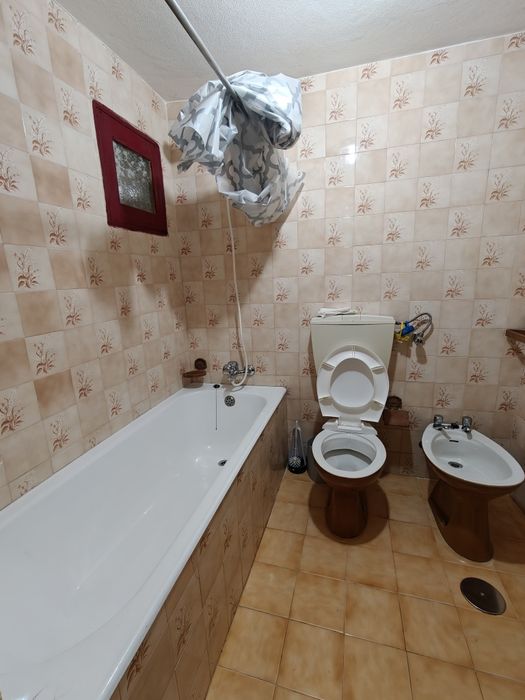 Quarto em Troviscal, AVEIRO DISTRITO
