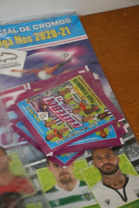 Caderneta Panini Futebol 2020