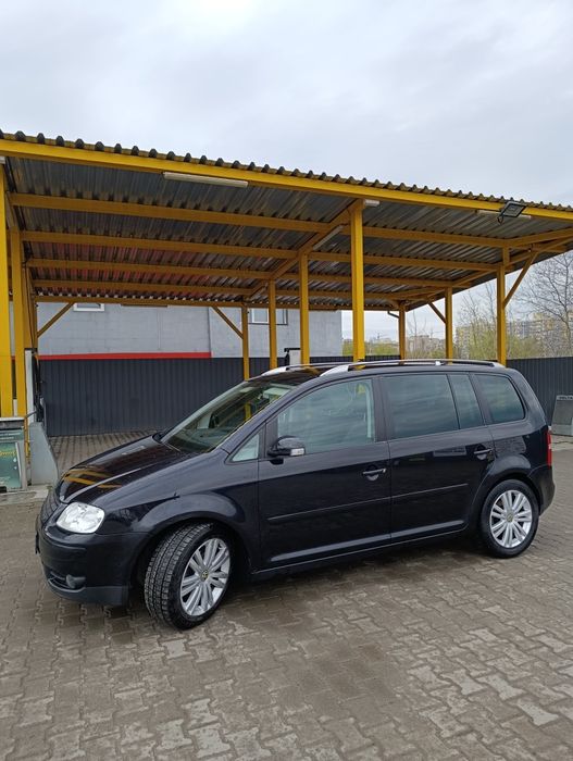 Фольксваген Volkswagen Touran 2006 мінівен