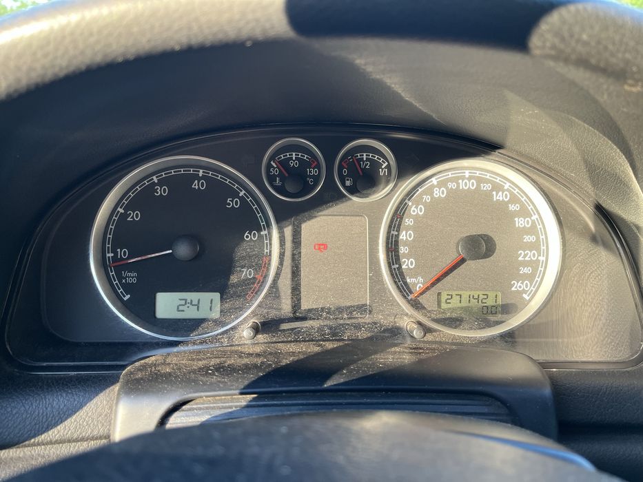VW Passat B5 FL 1.8t b+g