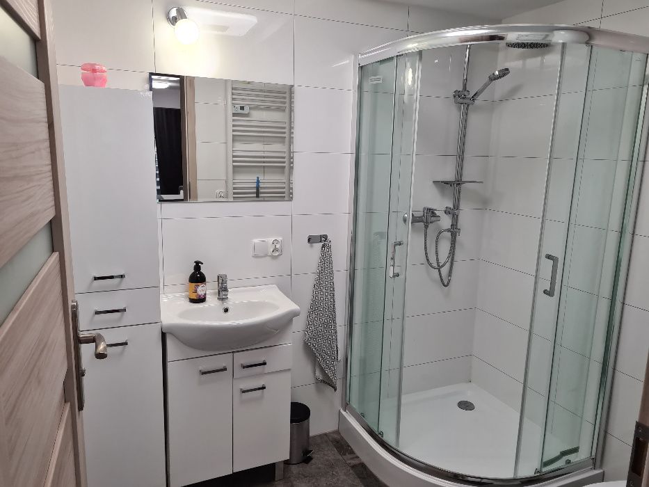 Widok na jezioro 4 pokoje KOMINEK