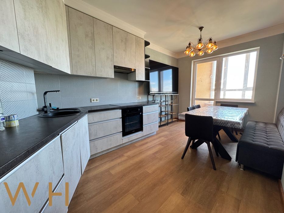 Продаж 2-кім., 70 м², вул. Новопольова 2, ЖК «Family & Friends», Без %