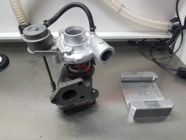 Turbina TurboSprężarka Rover 75 2.0 CDT 115 km Silnik bmw