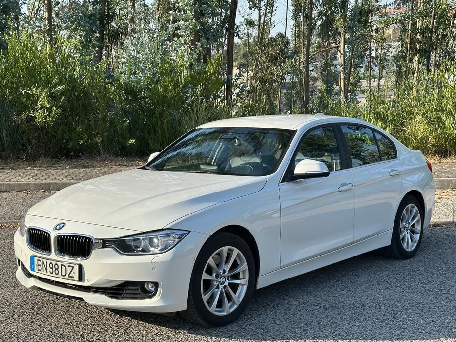BMW 328 i Aut. Modern Line