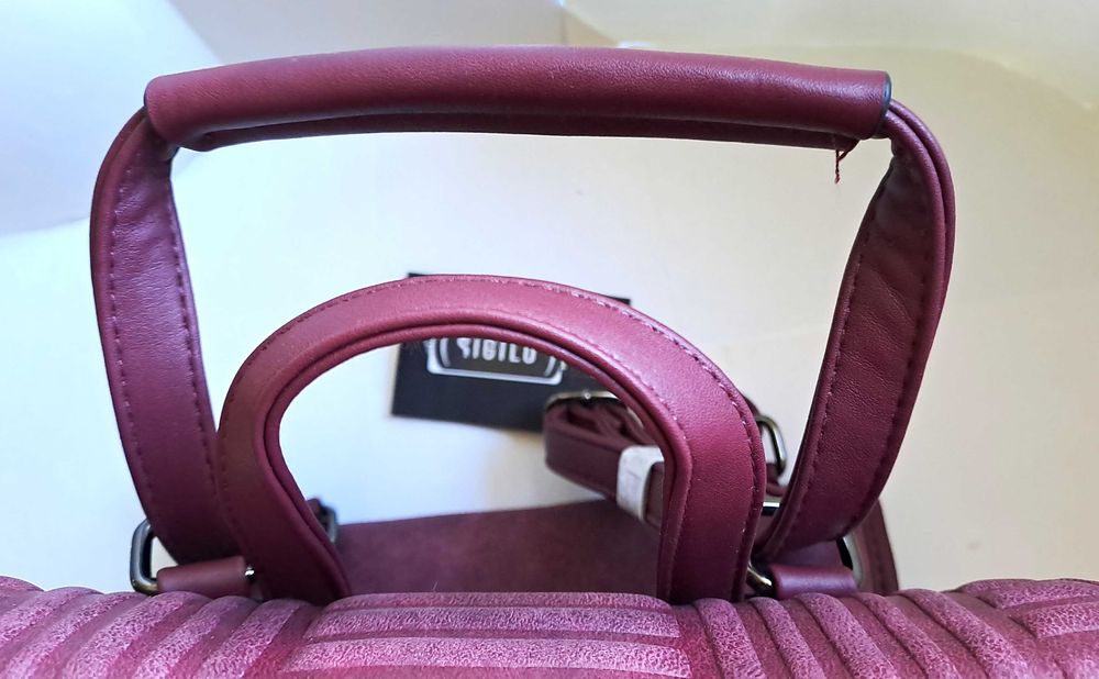 Stealth Backpack Bordeaux64575296606083124