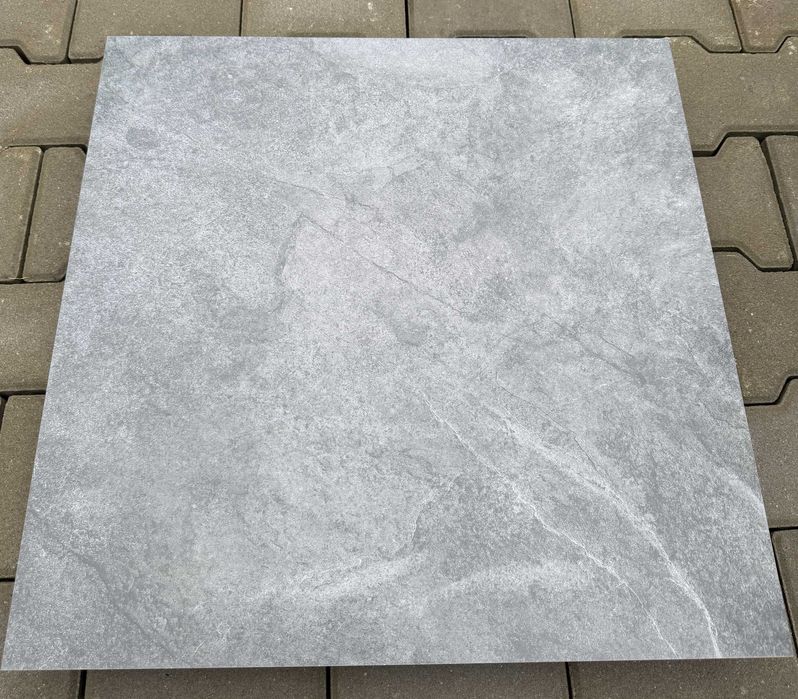 Płytki gresowe 60x60 cm do garażu , piwnicy, kotłowni - SGR56