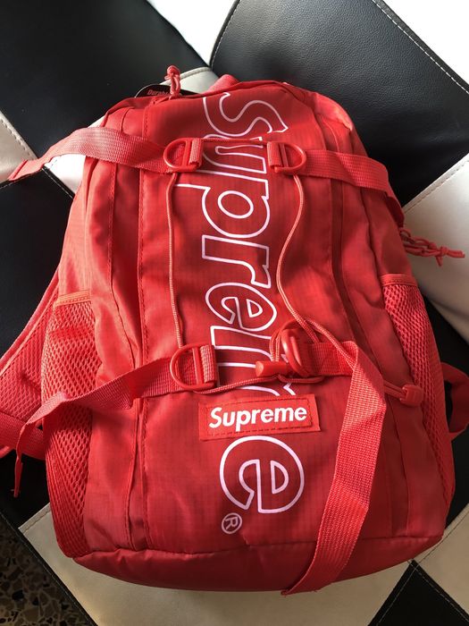 Mochila Supreme Vermelha Saco Mala Streetwear
