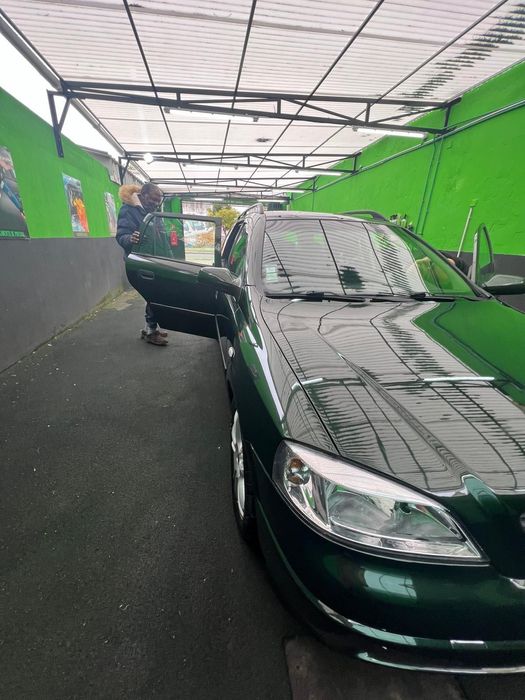 Telhado 6x15 policarbonato e alumínio.