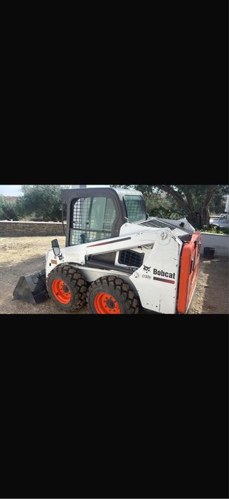 Bobcat S450 muito bom estado