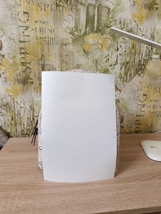 Рюкзак Guess белый