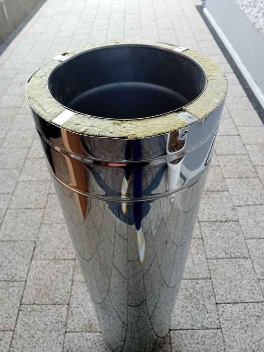 Sprzedam Rurę systemu komina fi 200 .