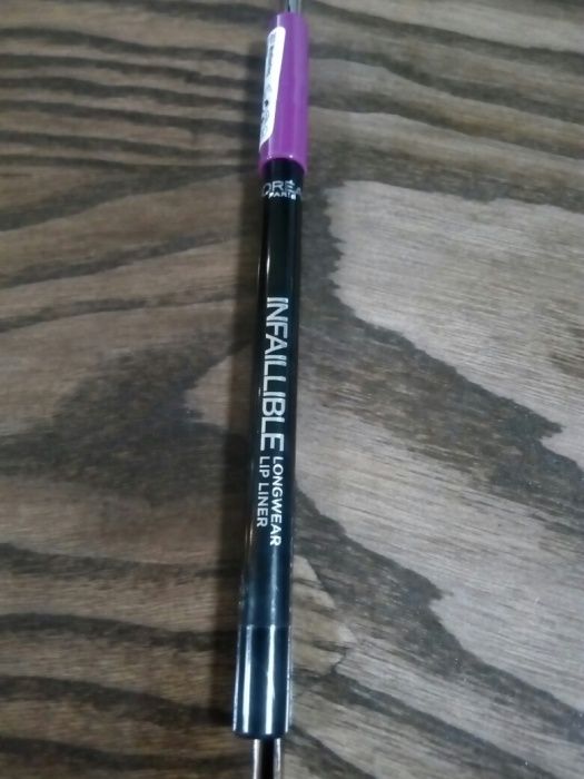 Konturowka do ust L`oreal Infaillible