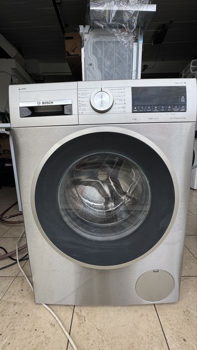 Máquina de Lavar Roupa BOSCH Serie 6 IDOS WGG244FAES  9kg 1400RPM Inox
