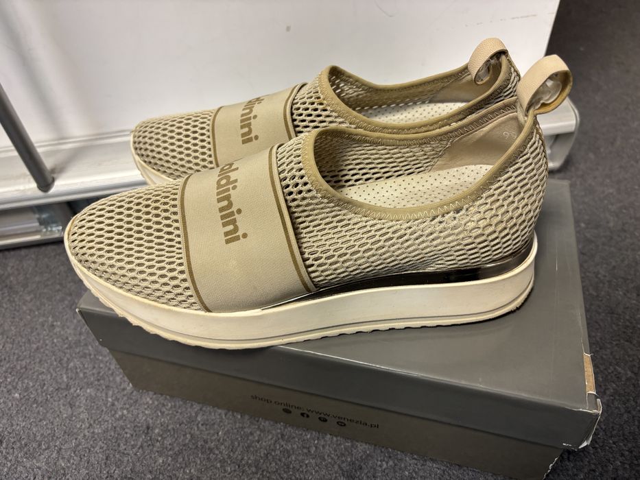 Baldinini sneakers trampki plato koturn na platformie bezowe capuccino