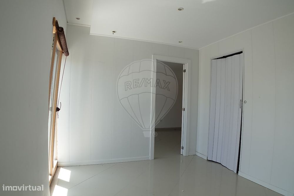 Apartamento T4 para venda