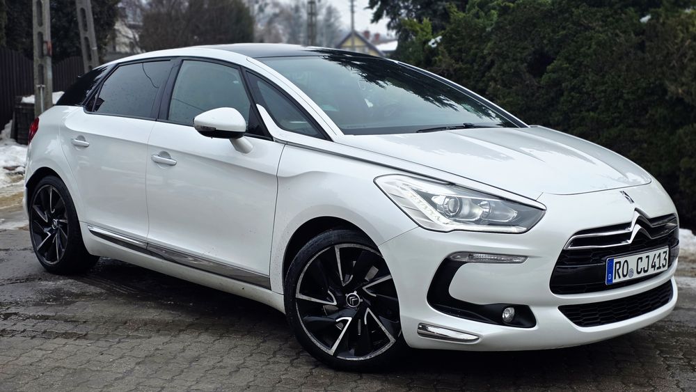 Citroen Ds5 2.0 HDI. 2014 ROK. Piękna biala perła * MASAŻE * FUL OPCJA