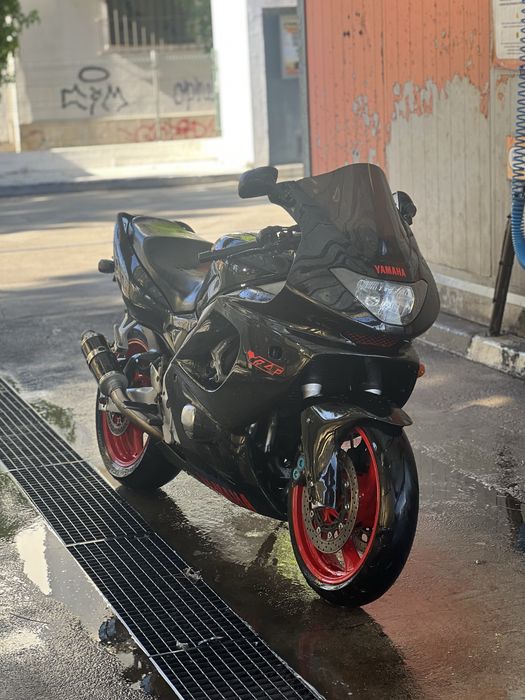 Yamanha 600R (25KW livrete)