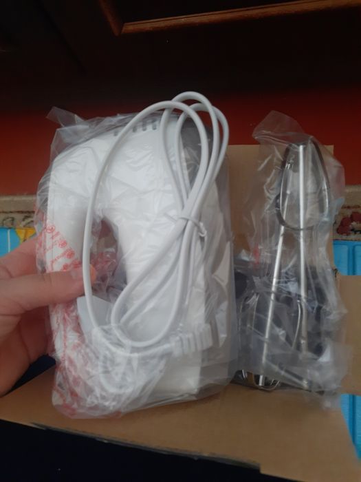 Продам  новий міксер