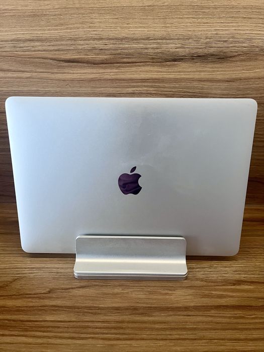MacBook Pro 13" 2017 i5 16 GB RAM – zadbany, cichy, sprawny