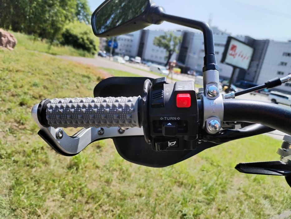 Мотоцикл ZUUMAV S8 PRO (S8-YBS300)