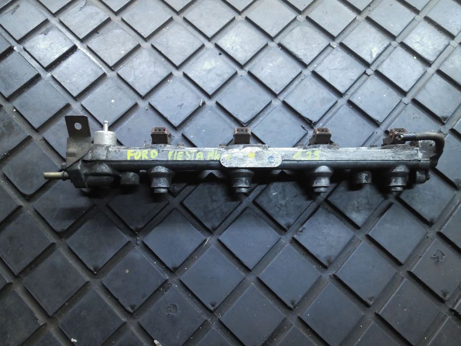 FORD FIESTA MK4 1.25 16V LISTWA WTRYSKOWA WTRYSKI