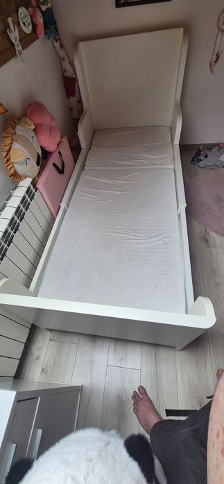 Łóżko - jednosobowe z materacem IKea