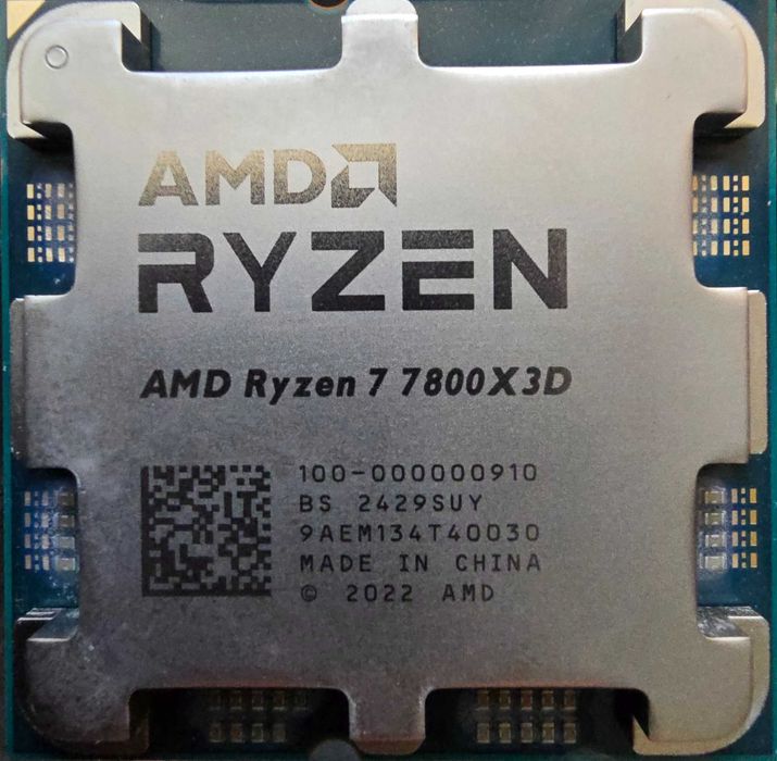 Procesor AMD Ryzen 7 7800X3D