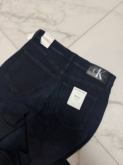 Жіночі джинси calvin klein