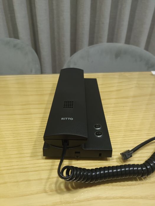 Intercomunicador preto Ritto