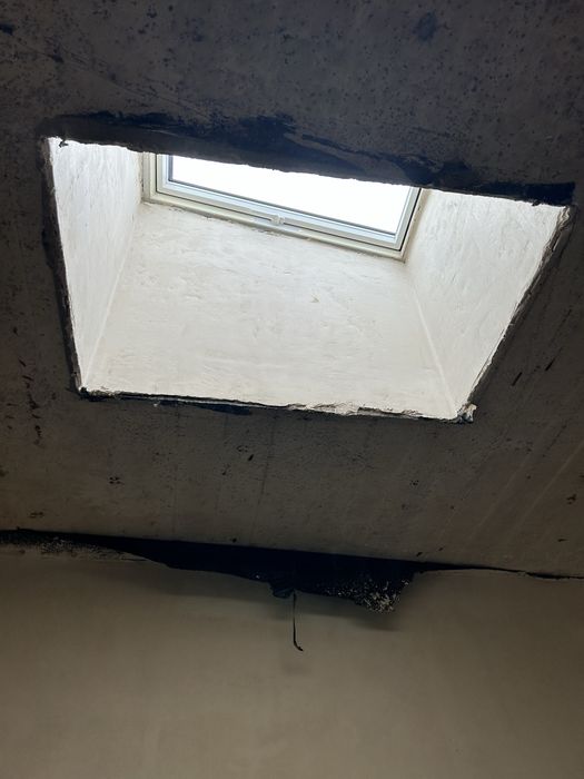 Продаж котеджу , який будувався не на продаж, на матеріалах не економили. Вартий уваги. Без космісій рієлтору.