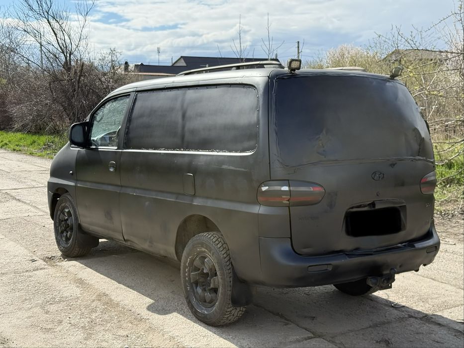 Продам Hyundai H-1 4x4