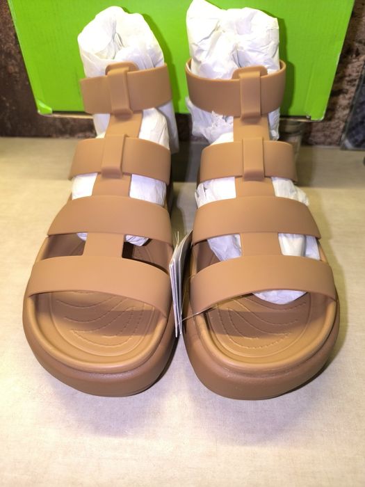 Sandały CROCS Brooklyn luxe gladiator W10(41-42)