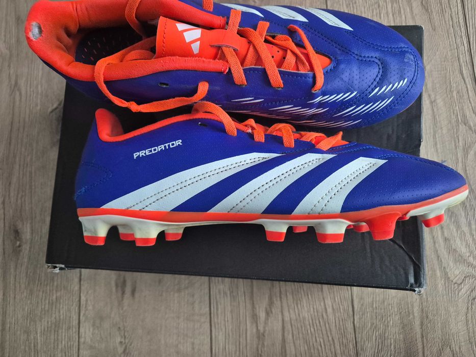 Korki Adidas Predator rozm 41 i 1/3