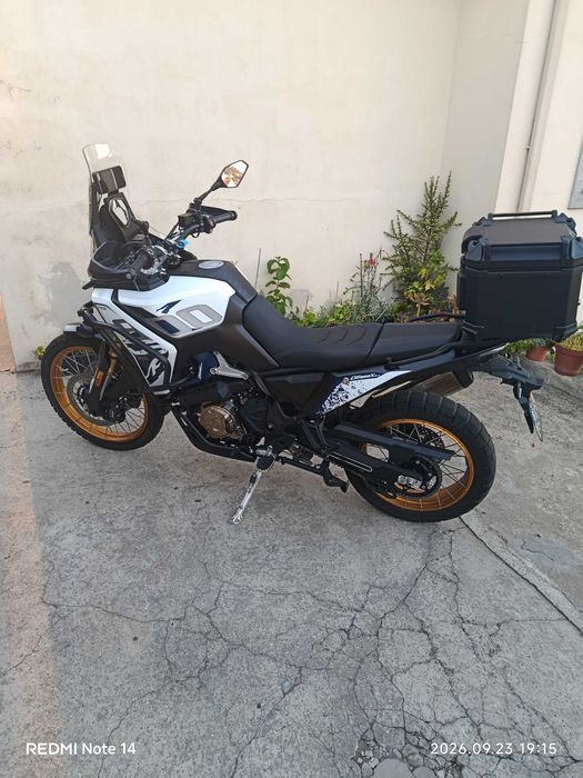 Voge 800 dsx rally