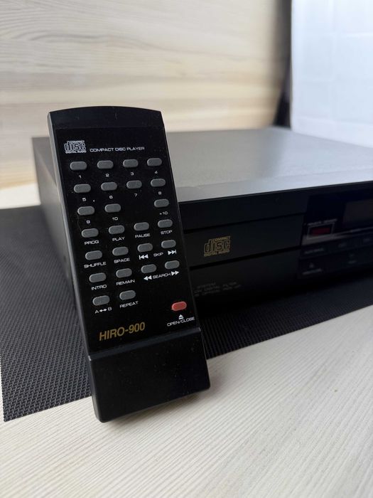 Schneider Model HIRO-900 CD Plaer. Програвач CD