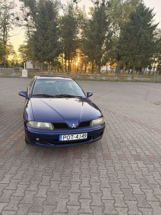 Mitsubishi carisma