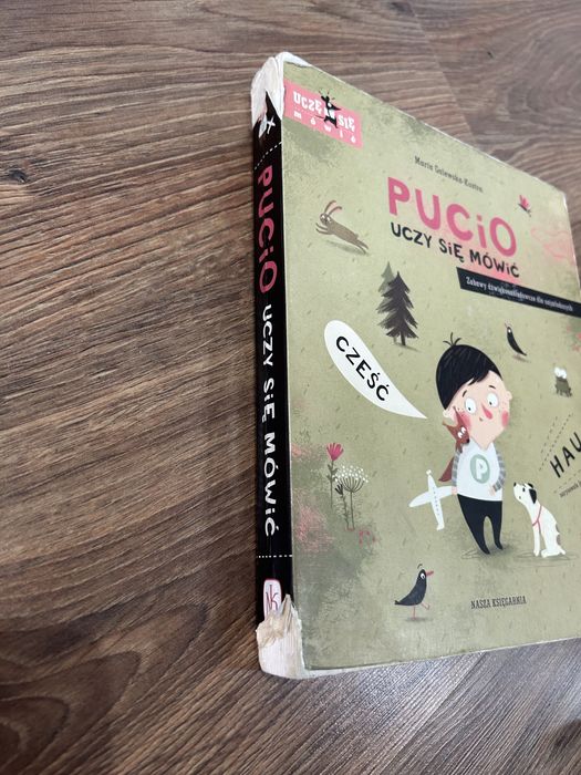 Pucio uczy się mówić