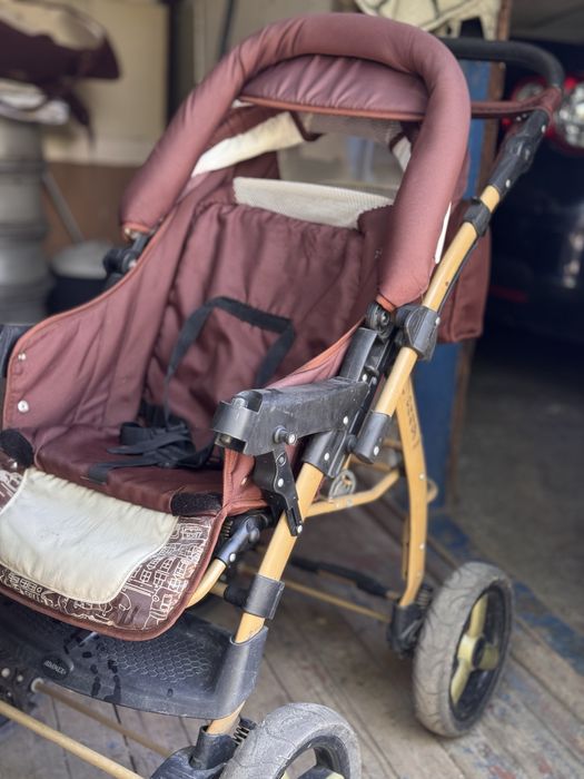 Коляска дитяча Young