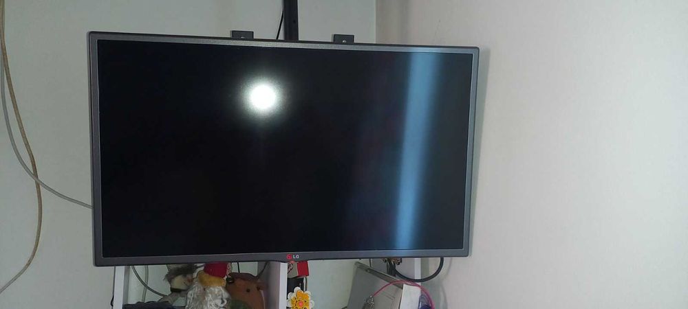 Телевізор LG 32 дюйма