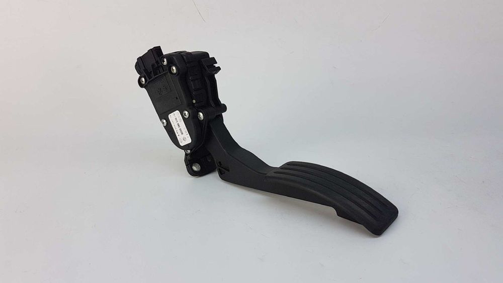 POTENCIÓMETRO PEDAL ACELERADOR DACIA DUSTER LAUREATE 4X2