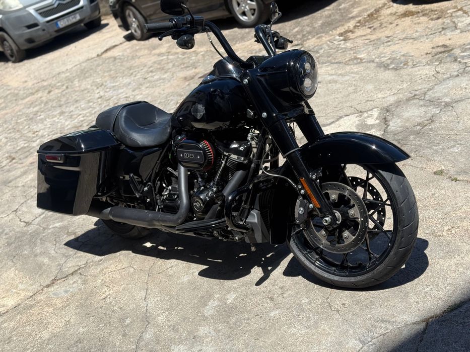 Harley-Davidson Road King 2024