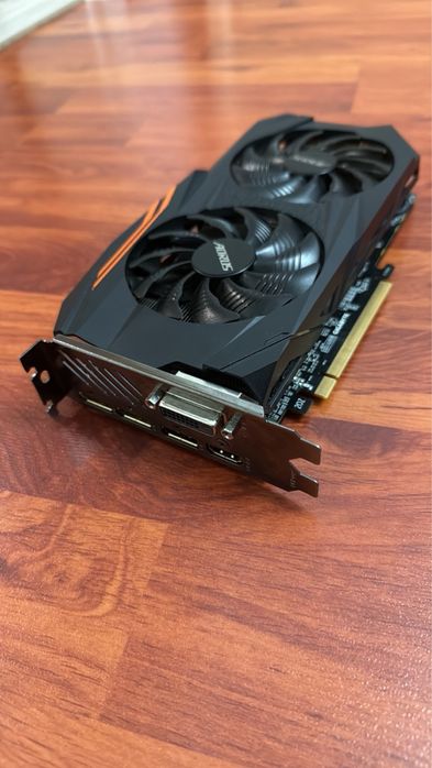 Продам відеокарта rx570 8GB