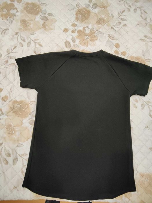 T-shirt Icon tam. L em excelente estado