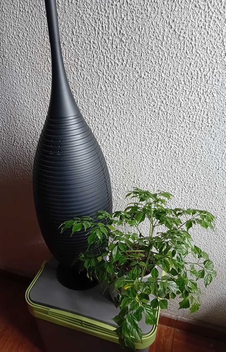 Purificador de ar Henry Stadler (modelo de design)